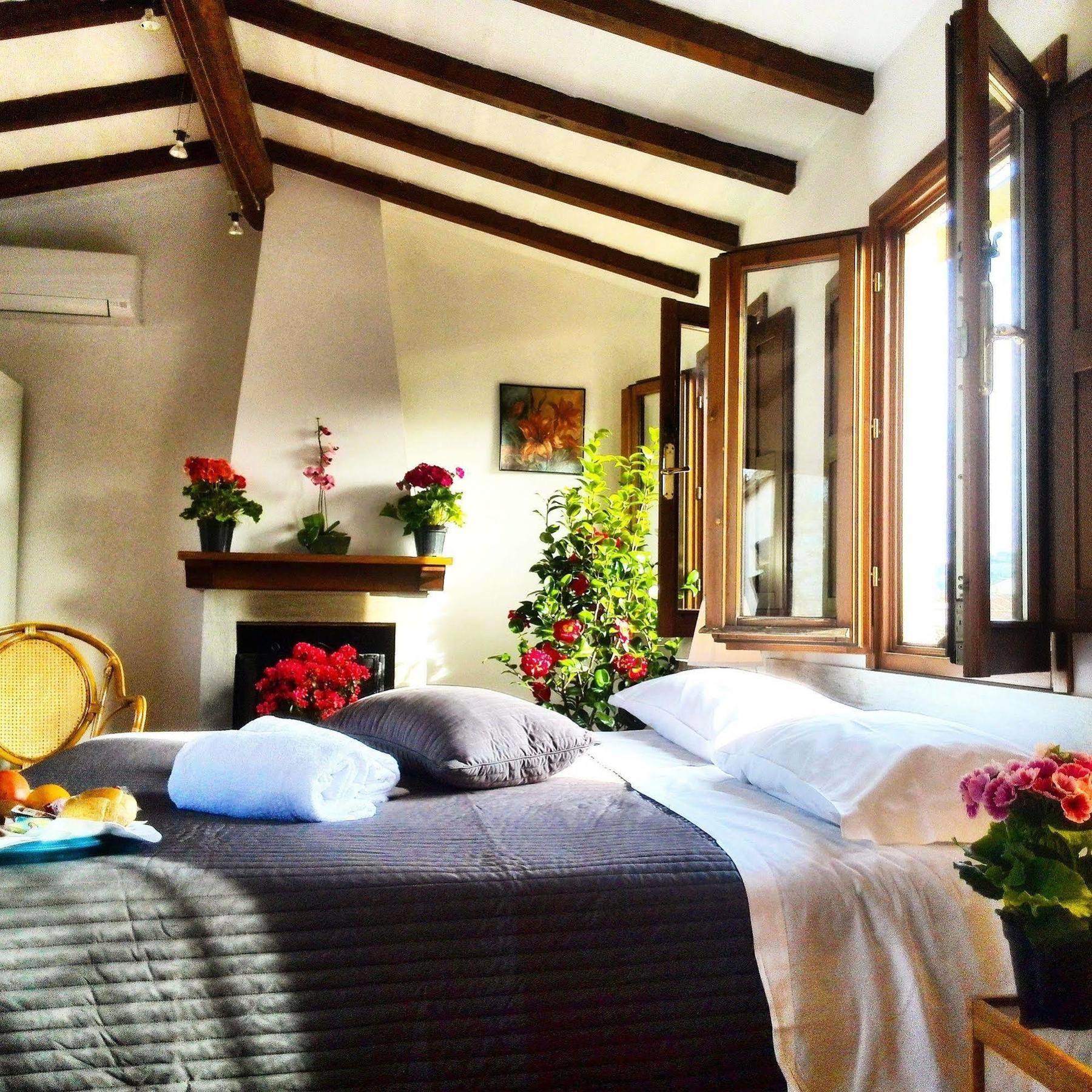 Mia Palace Alojamento de Acomodação e Pequeno-almoço Florença